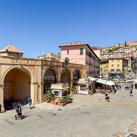 Piazza 49 - Helloelba Casa de Férias